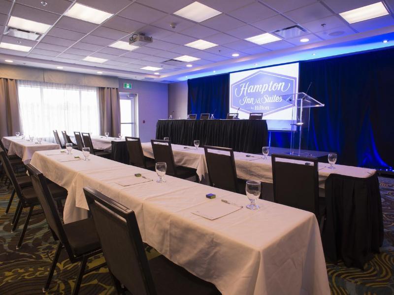 Hilton Garden Inn Kitchener/Cambridge Ngoại thất bức ảnh